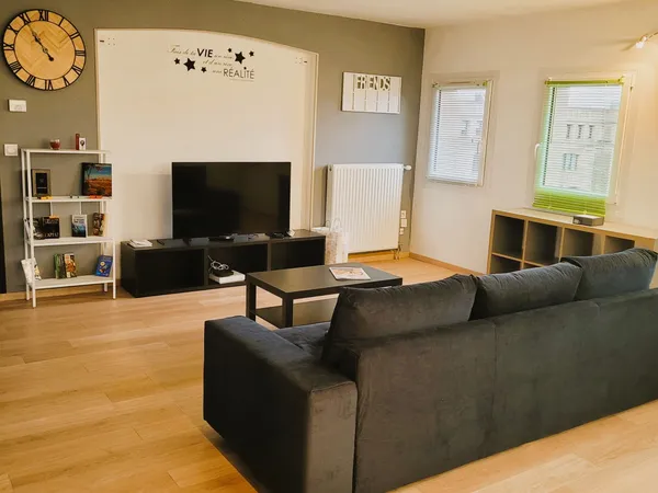 2 chambres disponibles dans une colocation rénovée, verdoyante et calme