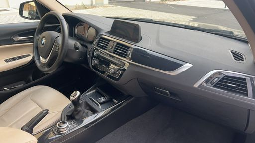 BMW Serie 1 114d 95 - Urban Chic – 2017 – 123715 km – Diesel – Boîte Manuelle — photo 15