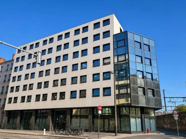 Bureaux 780 m²