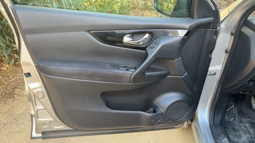 Nissan Qashqai 1.2 DIG-T 115 - N-Connecta – 2016 – 105485 km – Essence – Boîte Manuelle — photo 33