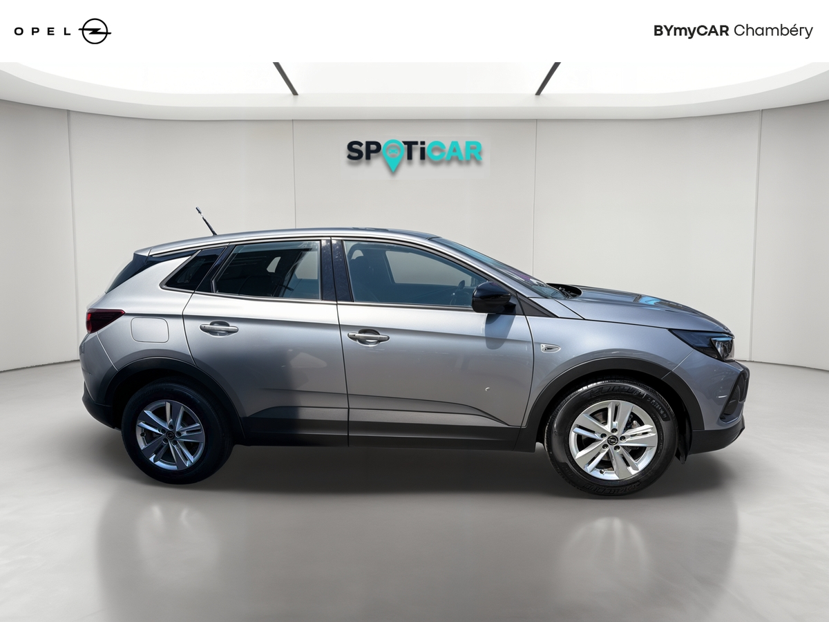Opel Grandland 1.2 Turbo 130 ch — photo 6