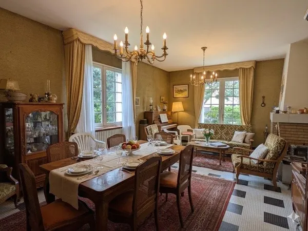 Maison de caractère à vendre 5 pièces à MERIGNAC Centre (33)
