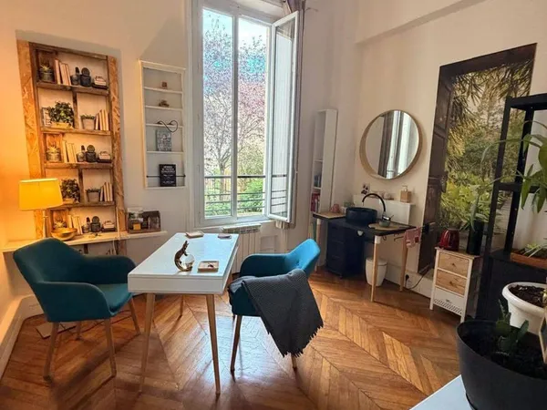 Bureau 36 m²