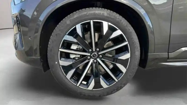Volvo Xc90 t8 awd hybride rechargeable 310+145 ch geartronic 8 7pl — photo 11