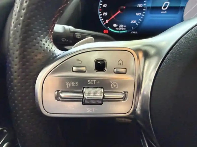Mercedes Eqa 250+ amg line — photo 16