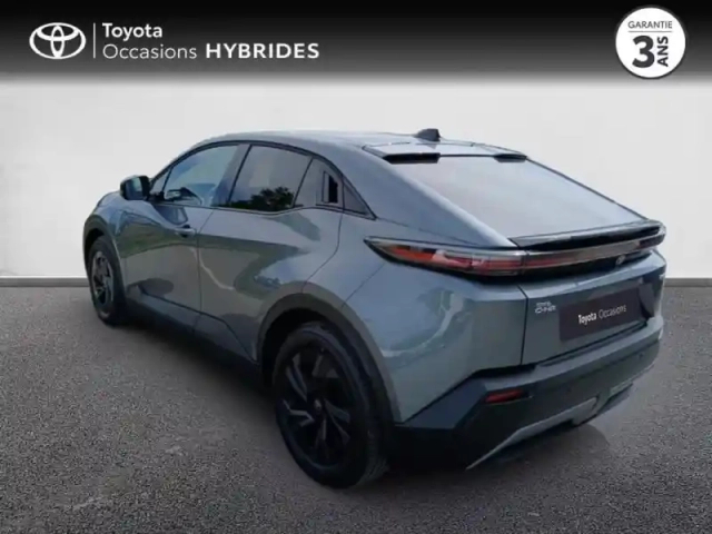 Toyota C-Hr + 224ch 77kwh design grande autonomie — photo 17