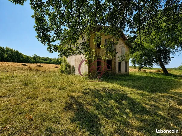 Terrain 170000 m² FARGUES SAINT HILAIRE