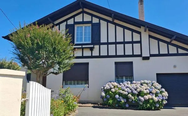 Maison 8 pièces 160 m²