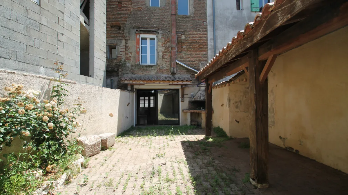 Photo 5