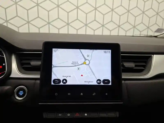 Renault Captur e-tech 145 - 21 — photo 19