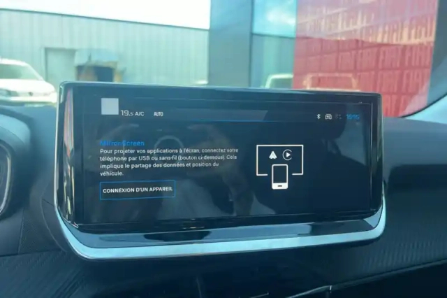 Peugeot 208 hybrid 110 ch e-dcs6 — photo 19