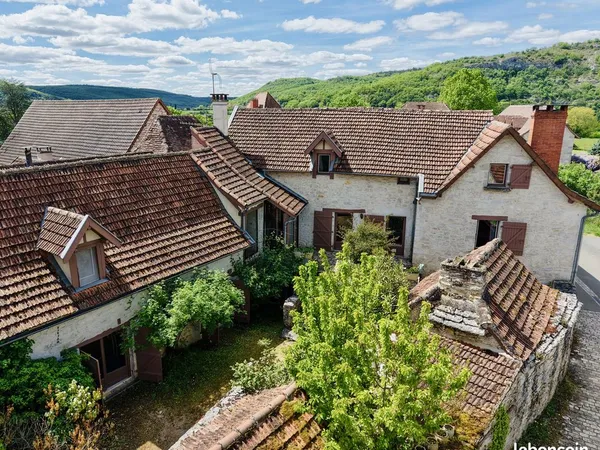 Maison de village 7 pièces 187 m²
