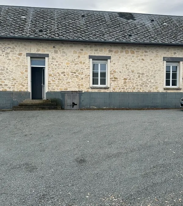 Photo 1