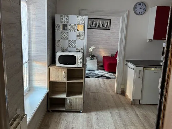 F2 meublé 10mm gare