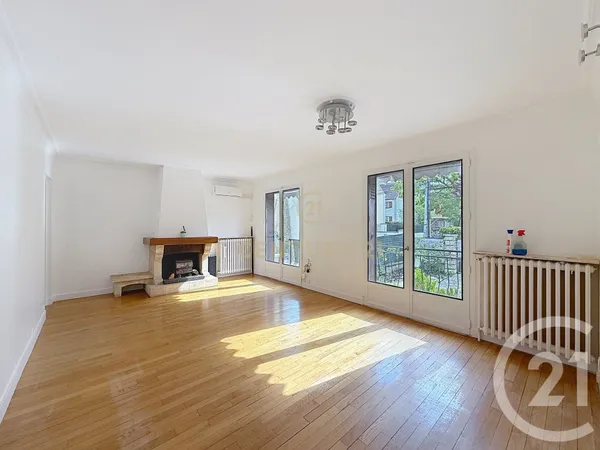 Maison 4 pièces 85 m²