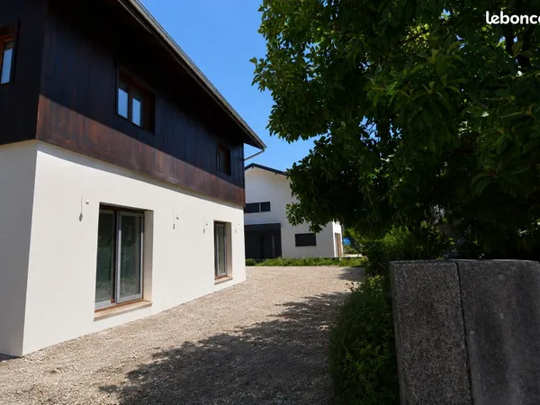 Maison 4 pièces 120 m²