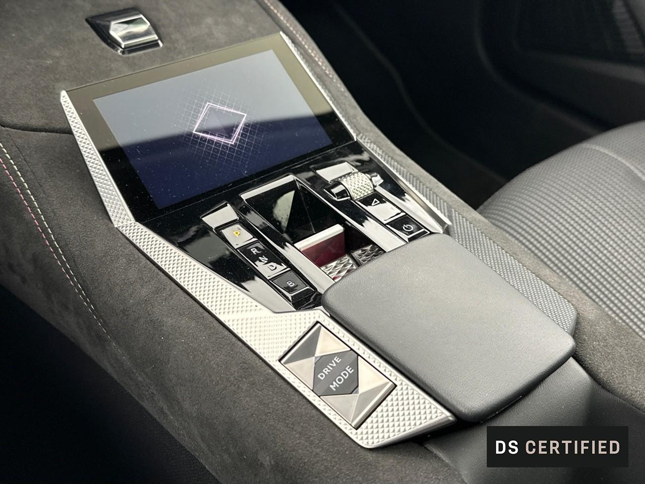Ds Ds 4 hybride e-tense 225 eat8 performance line+ — photo 33