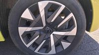 Peugeot 208 1.2 Hybrid 100ch Active e-DCS6 — photo 24
