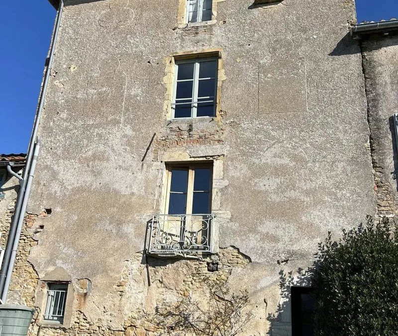 Photo 3
