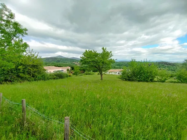 1657 M2 TERRAINS CONSTRUCTIBLE PREAUX
