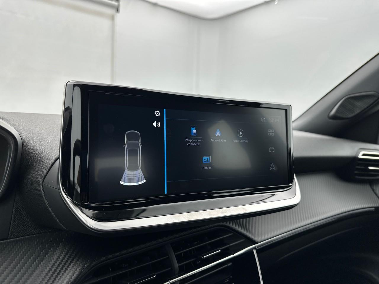 Peugeot 2008 hybrid 136 e-dcs6 style — photo 25