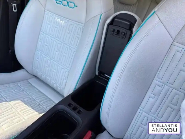 Fiat 600 t-gen 3 1.2 hybrid 145ch edct6 — photo 57