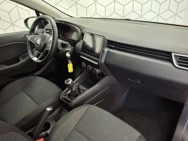 Renault Clio tce 90 — photo 28
