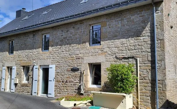 Maison 10 pièces 235 m²