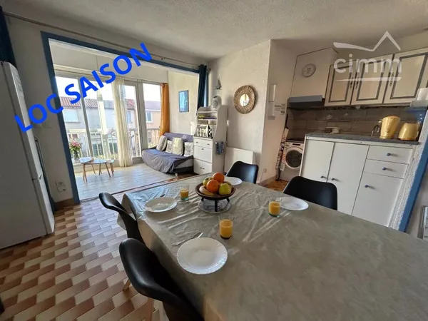 Studio place de parking 50m de la plage