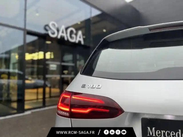 Mercedes Classe B 180 amg line edition — photo 35