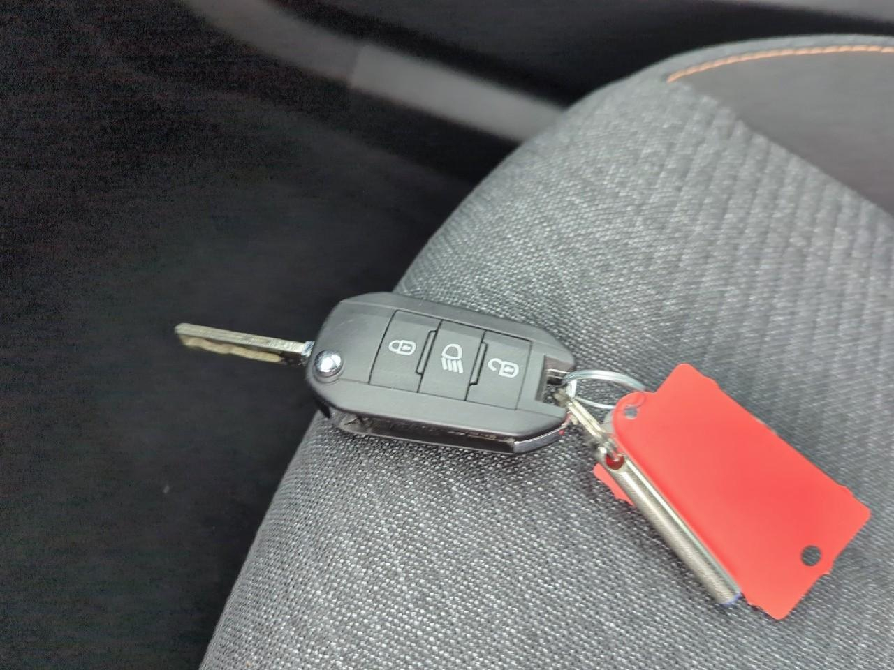 Peugeot 2008 100 s&s bvm6 style — photo 20