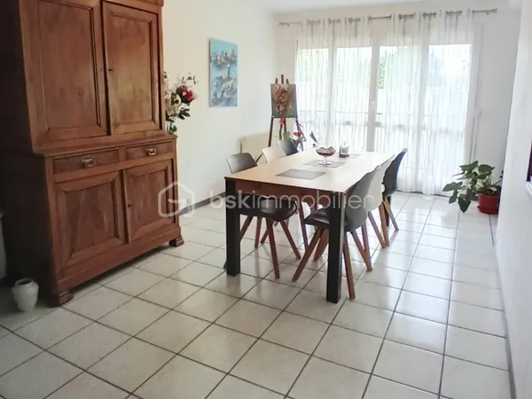 Appartement 4 pièces 80 m²