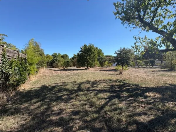 Terrain 1000 m²