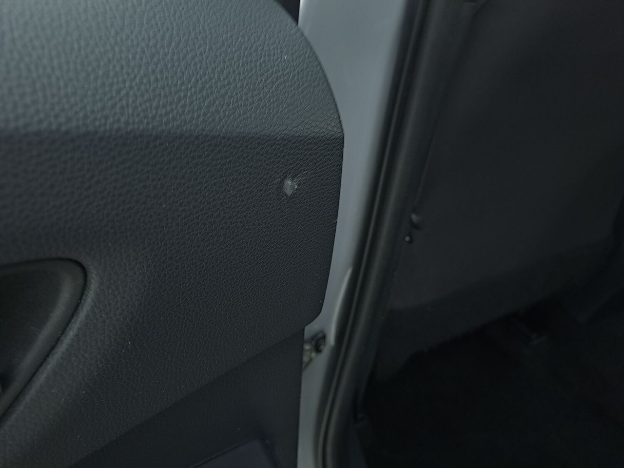 Toyota Corolla Touring Sports — photo 13