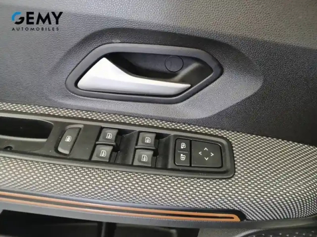 Dacia Sandero eco-g 100 — photo 31