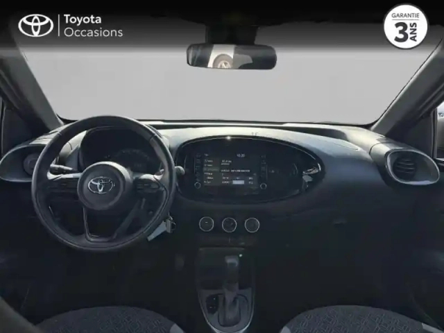 Toyota Aygo X 1.0 vvt-i 72ch design my23 — photo 8