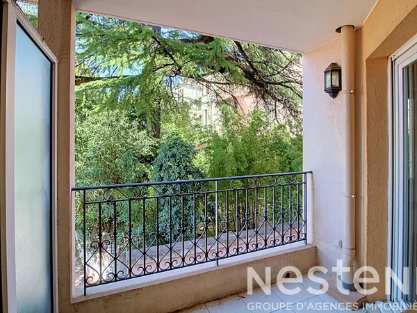 A VENDRE DRAGUIGNAN - Appartement T4 - 83m² avec Balcon, ASCENSEUR et PARKING en sous sol