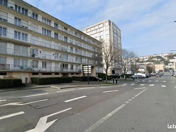 A Vendre 2 Pièces secteur Graville Massillon 48m² avec balcon