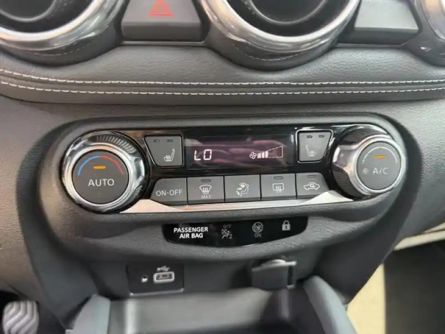 Nissan Juke 1.0 dig-t 117ch tekna — photo 6
