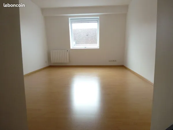 Deux pièces en duplex 46 m2 350m Gare RER E PONTAULT
