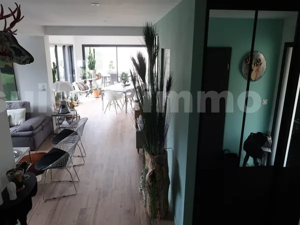 Maison - 5 pièce(s) - 140 m2