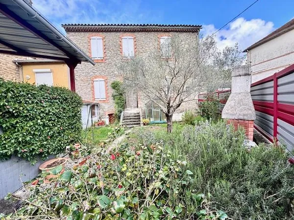 Maison 9 pièces 172 m²