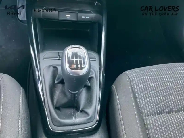 Kia Stonic 1.0 t-gdi 100 ch bvm6 — photo 13