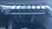 Peugeot 3008 1.5 BlueHDi 130ch S&S Allure Pack EAT8 — photo 17