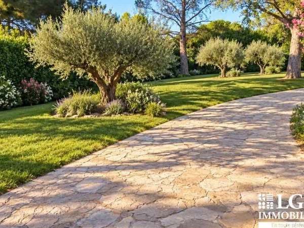 Charleval - Terrain à bâtir 542m² - Libre constructeur