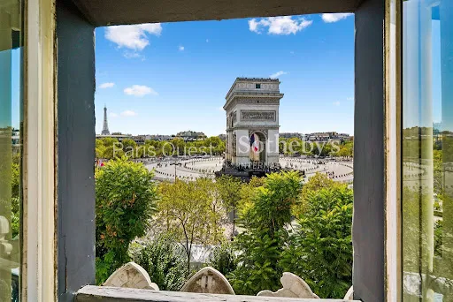 Appartement 3 pièces 153 m²