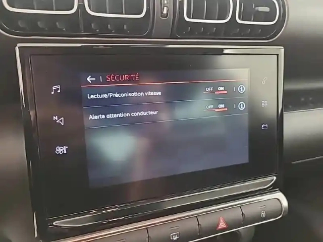 Citroën C3 Aircross puretech 110 s&amp;s bvm6 — photo 31