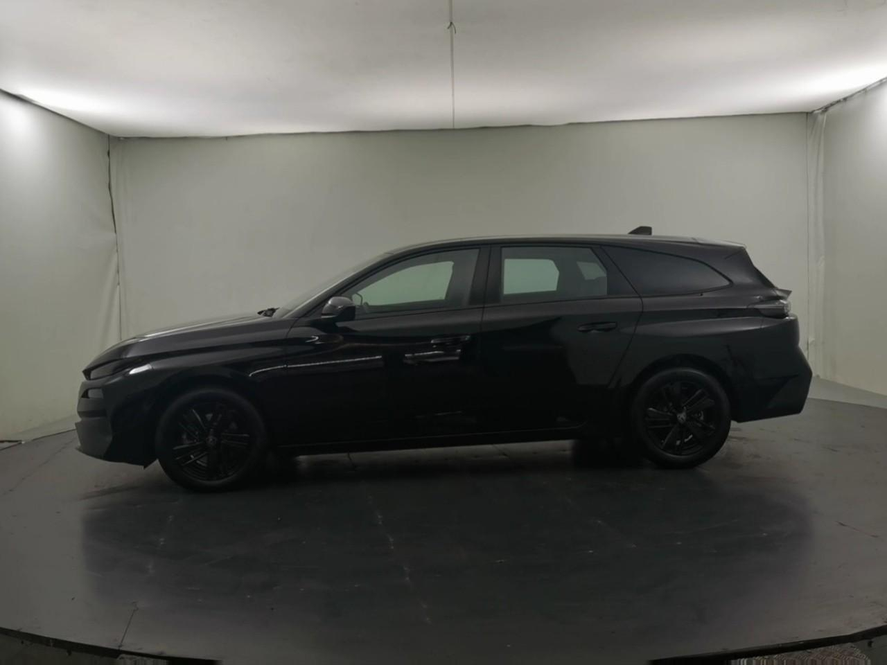Peugeot 308 sw hybrid 145 e-dcs6 style — photo 2