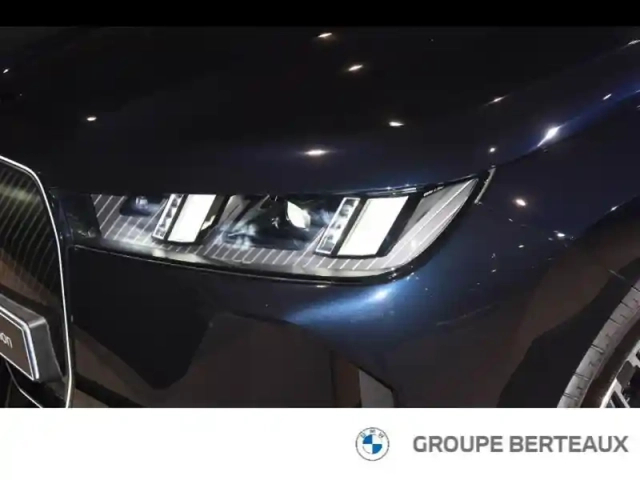 Bmw Ix xdrive60 544ch m sport — photo 10