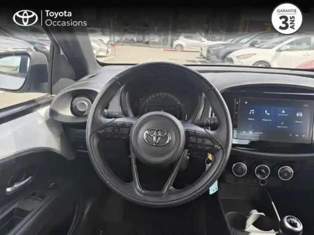 Toyota Aygo X 1.0 vvt-i 72ch dynamic my23 — photo 9